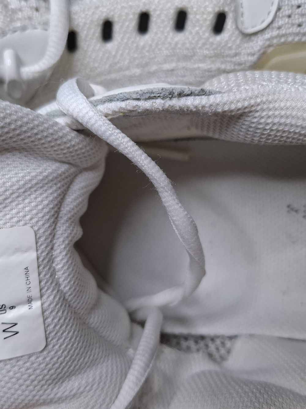 Men's White Knit Athletic Sneakers - Picture 4 of 4